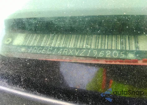 1997 Chevrolet C1500 Fleetside z USA, uszkodzony, nr VIN 1GCEC14RXVZ196205